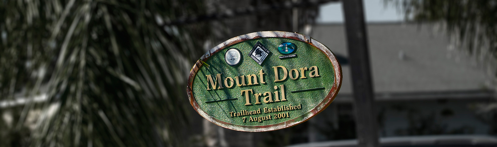 trailhead marker for the Mount Dora trail